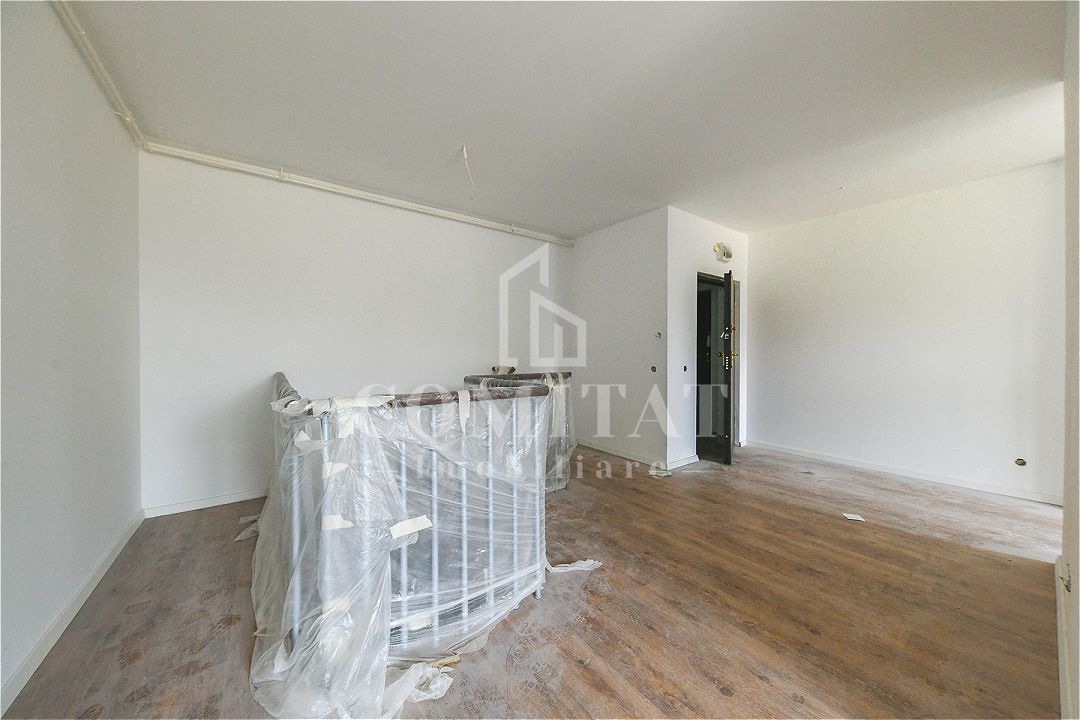 Apartament cu 3 camere pe 2 niveluri cartierul Grigorescu - Poză 3