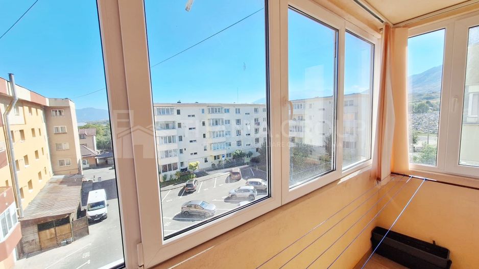 Apartament 3 camere, etaj intermediar, comision 0 - Poză 9