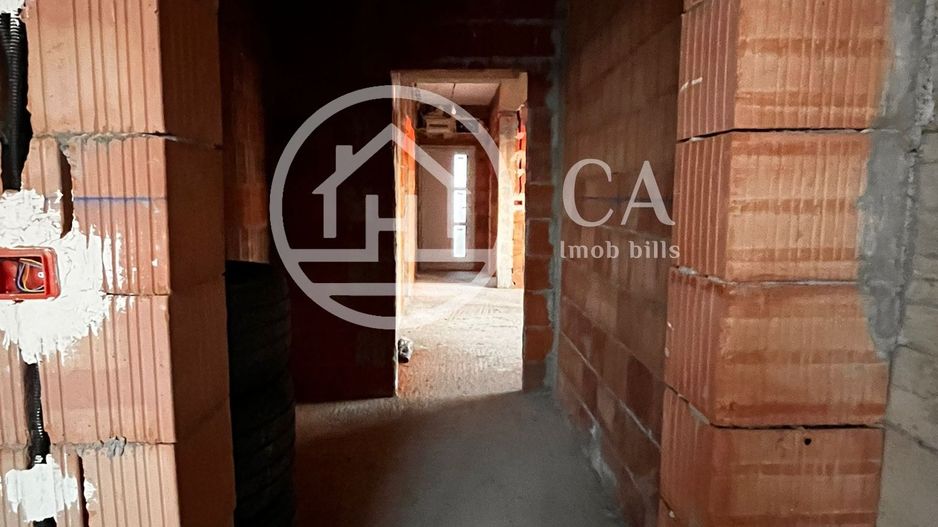 Casă de vânzare cu 4 camere in cartierul Bălcescu, Oradea - Poză 10