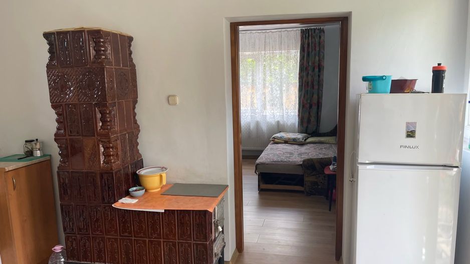 Oază de liniște aproape de Oradea | Casă renovată cu grădină și garaj - Poză 17