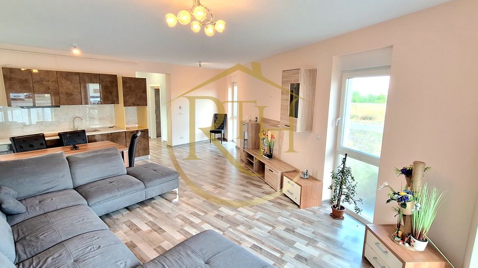 Oferim spre vanzare apartament 2 camere, 60 mp curte, Giroc, 0% Comision - Poză 3