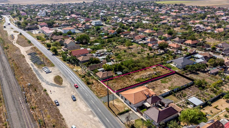 Teren intravilan 1080 mp de vânzare în centrul Sofronea Arad - Poză 2