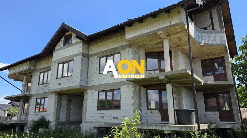 Locuinte semicolective, 4 apartamente, 688 mp teren, zona Alba-Micesti - Poză 1