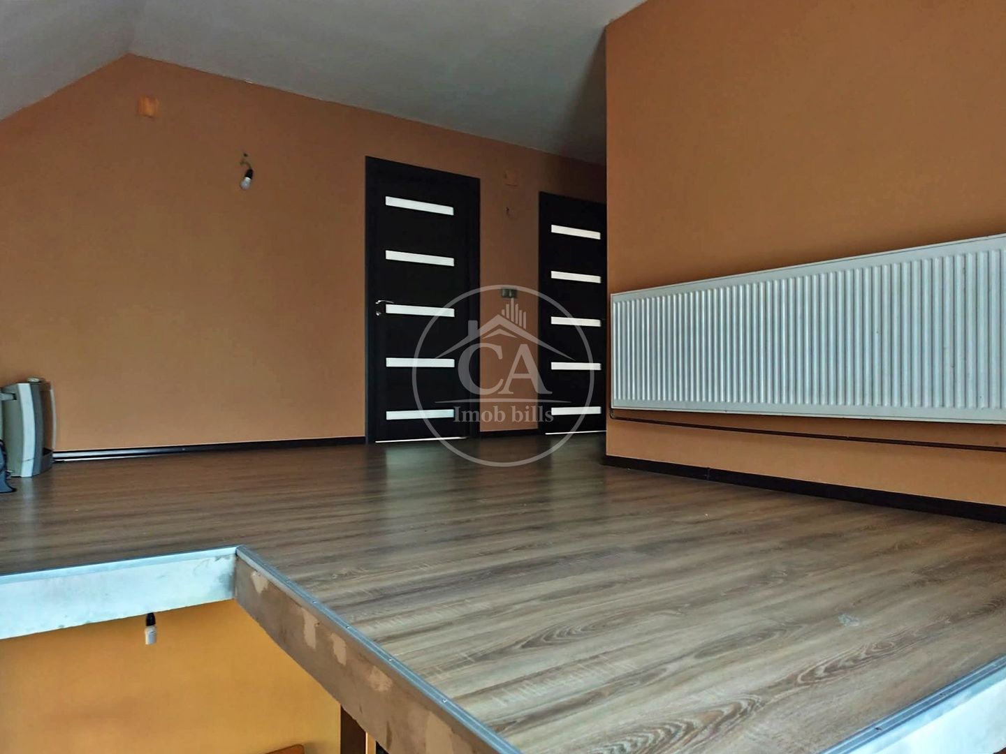 Casa de vânzare cu 5 camere in Popești, jud. Bihor - Poză 2