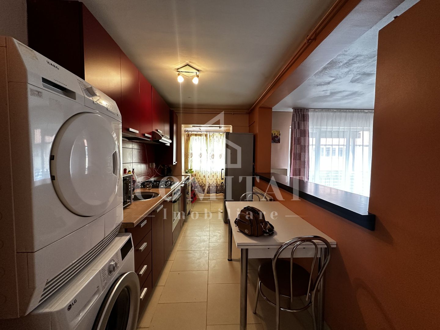 Apartament 2 camere | Loc de parcare | Zona Str Florilor - Poză 7