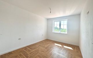 Duplex -4 camere - toate utilitatile - Sag - Poză 11