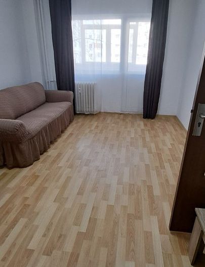 Apartament 2 camere renovat complet, etaj intermediar, liber imediat - Poză 4