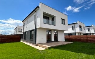 Vila individuala 4 camere | Tunari | Sistem Energetic Centralizat - Poză 3