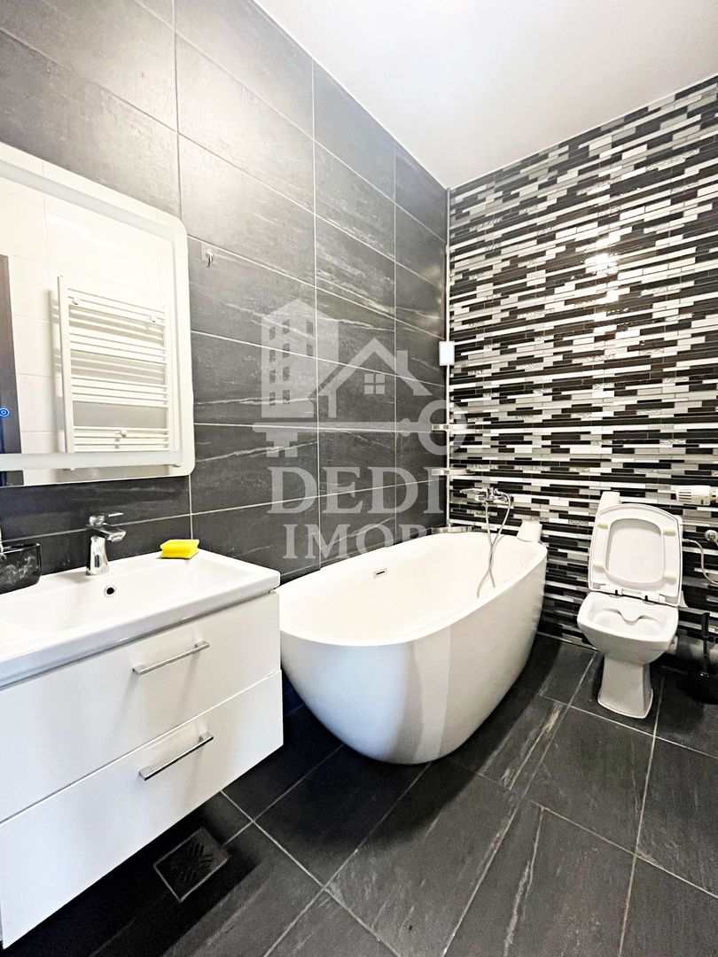 Apartament cu 3 camere de vanzare Luceafaul, Oradea - Poză 12