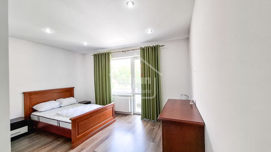 Apartament Suprafata Generoasa I Centrul Civic - Poză 9