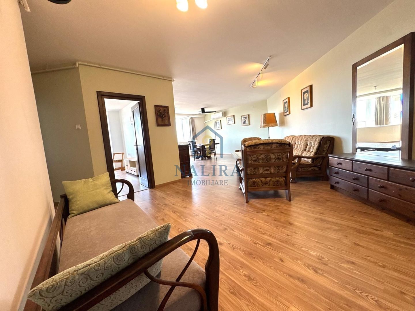 Chirie apartament 97mp cu 3 camere + Parcare - Transilvaniei - Poză 15