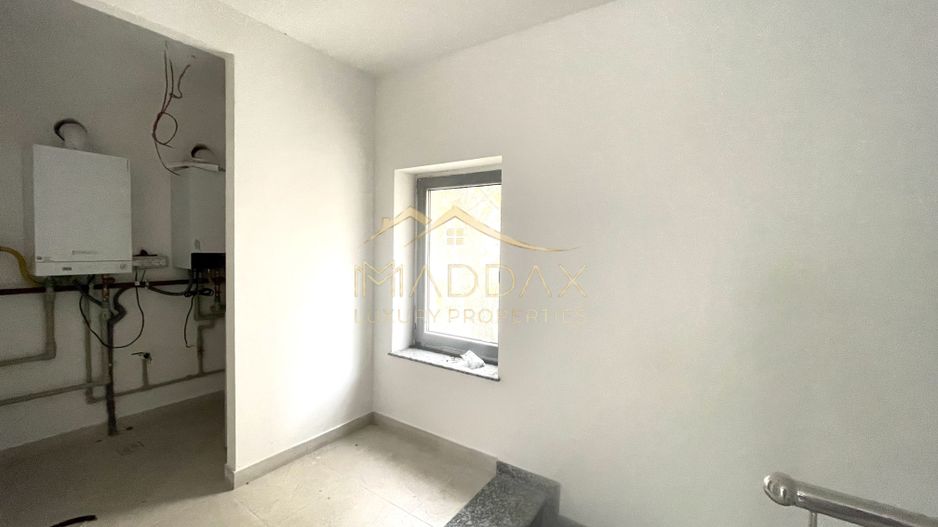 Spatiu comercial***300 mp***Cladire noua// Centrul Istoric - Poză 11