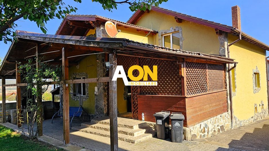 Casa D+P+M, 4 camere, garaj, 820 mp teren, Micesti - Poză 2