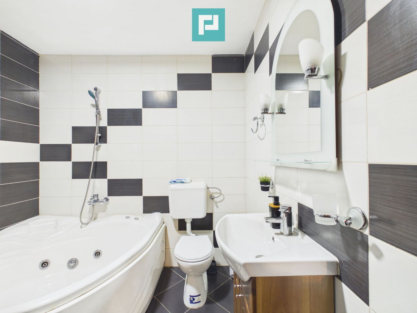 Apartament 2 camere utilat modern,  Zona Centrala - Poză 8