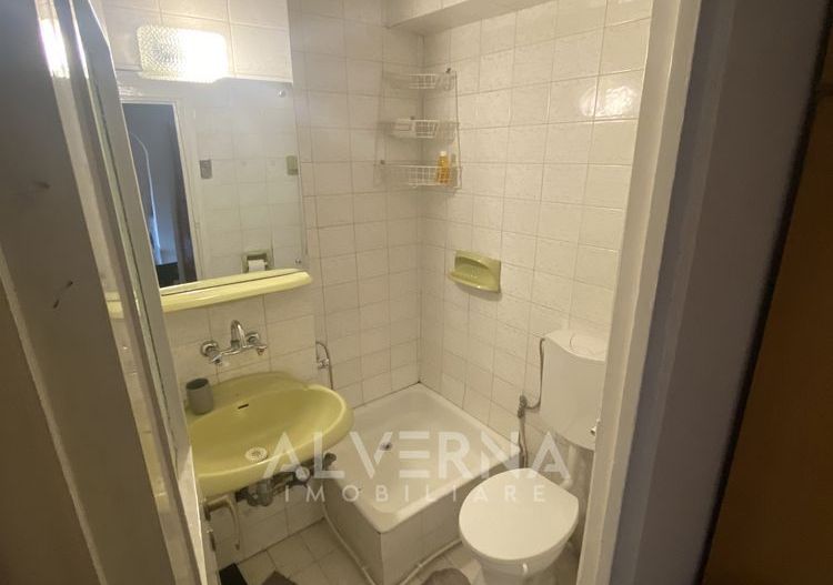Apartament 4 camere | 90 mp | 2 balcoane | zona Bd.  Nicolae Titulescu - Poză 6