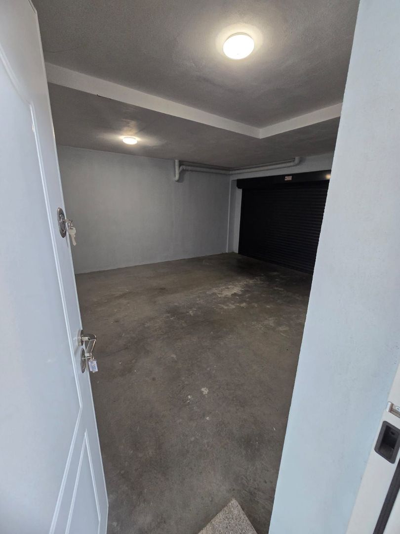 INCHIRIERE VILA MODERNA | PIPERA| MOBILATA LA CERERE| PISCINA - Poză 19