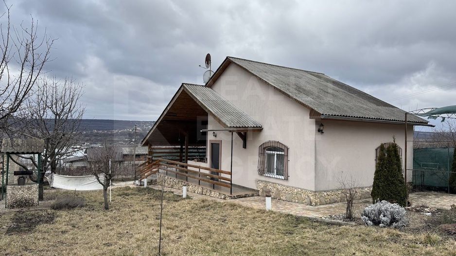 Vânzare casă de vacanță 130 mp, + 6 ari Dănceni,Ialoveni - Poză 2