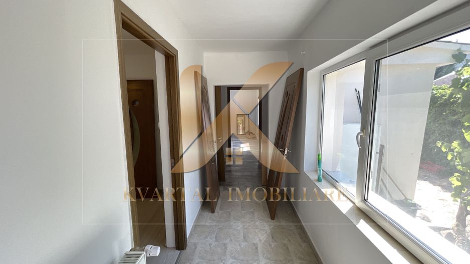 Casa individuală renovată 2 camere, 300mp teren. Zona Aradul Nou! - Poză 4