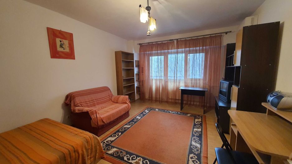 Garsonieră Decomandată cu Balcon | Vitan Mall | 40 m² | 350€ - Poză 2