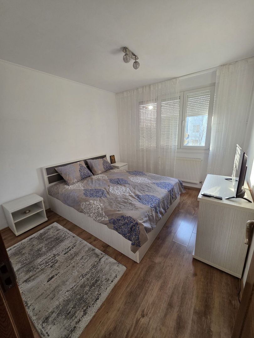 Închiriere apartament cu 2 camere - Poză 3