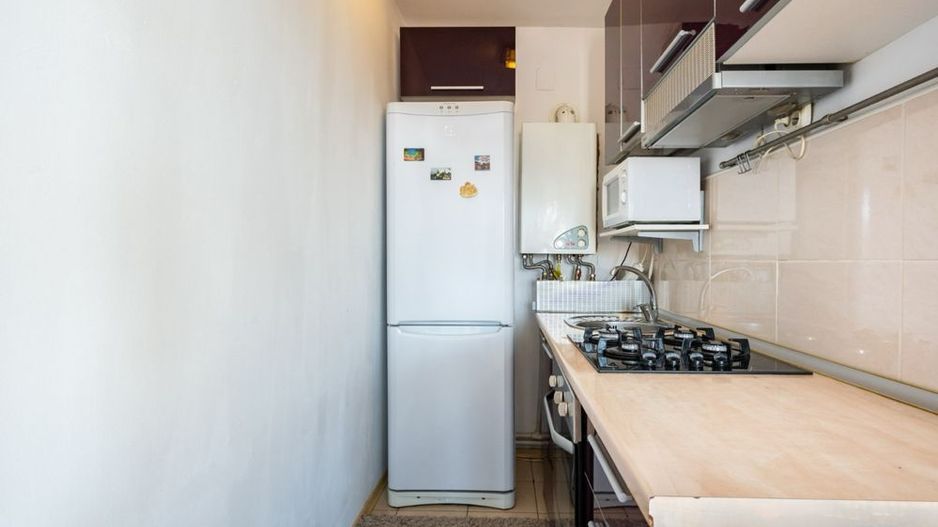 Apartament 3 camere Metrou Brancoveanu - Poză 6