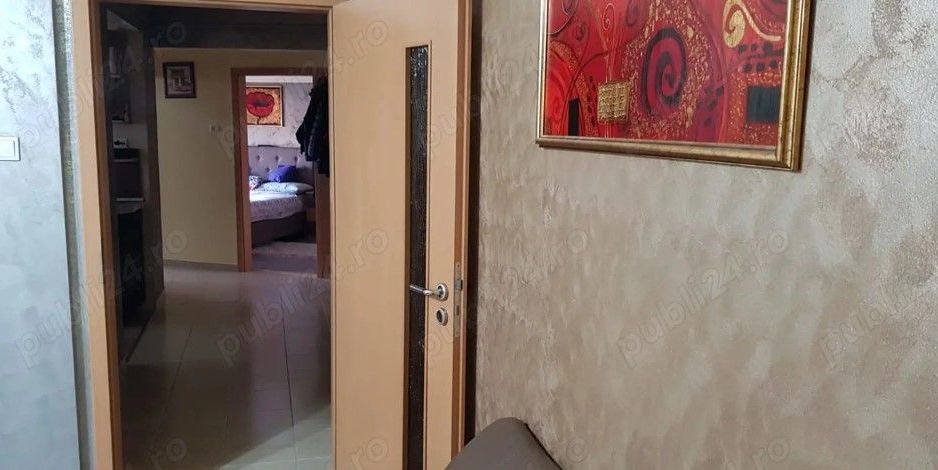 Apartament 2 camere Calea Dorobantilor etaj 1 cu centrala - Poză 3