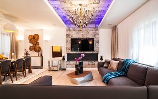 Casă / Vilă în Ferdinand, Bucuresti - Poză 1