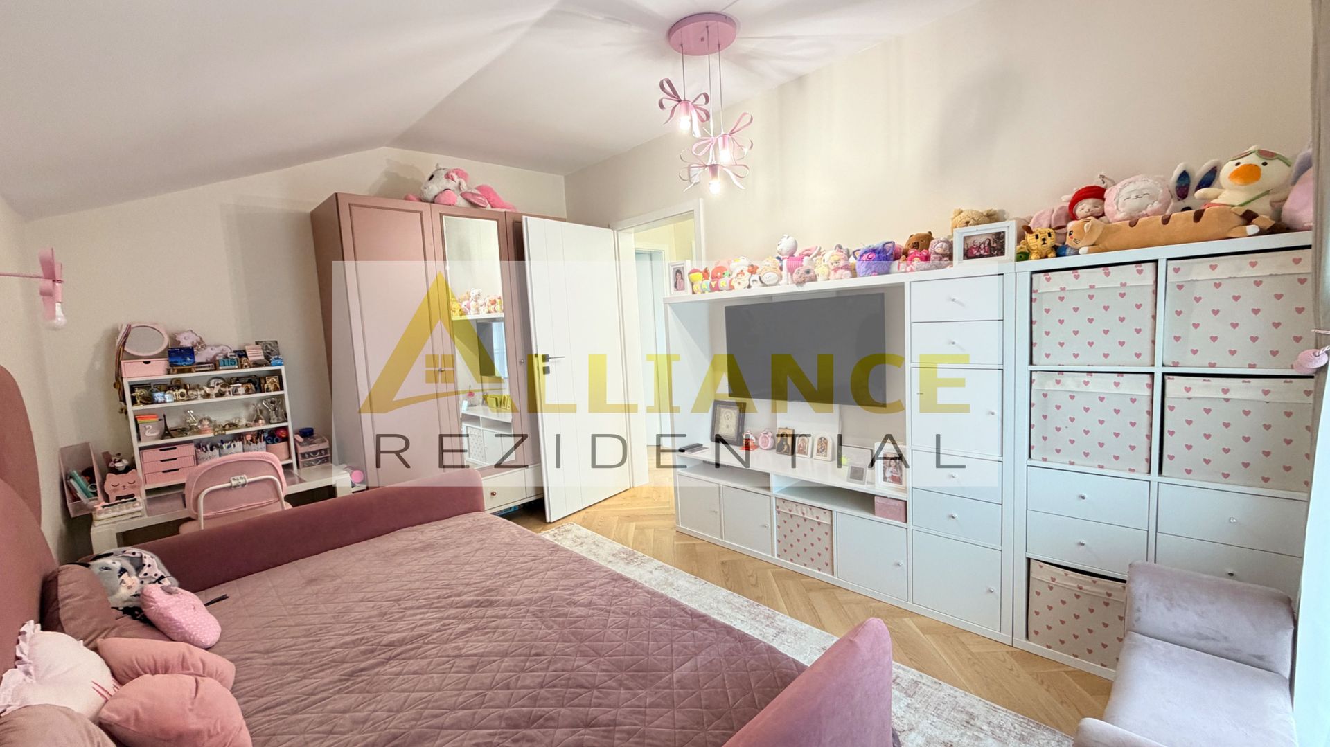 CASA ULTRAMODERNA DE VANZARE IN BERCENI | COMPLET MOBILATA SI UTILATA - Poză 15