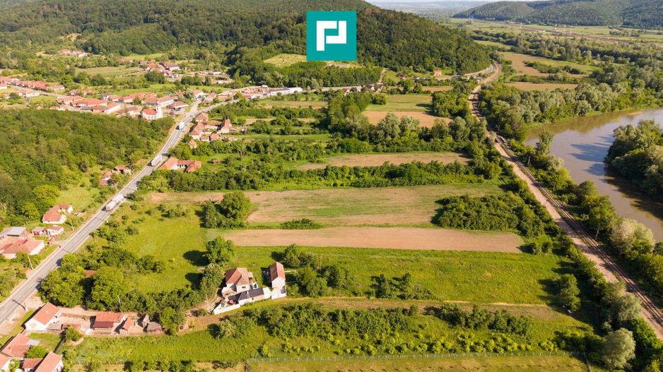 Teren intravilan 5.200 mp – Căpruţa, com. Bârzava - Poză 3