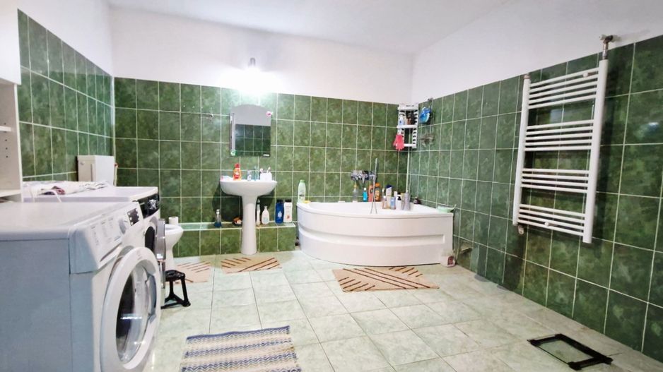 Casă individuală spațioasă | Bragadiru | Constructie 2016 - Poză 11