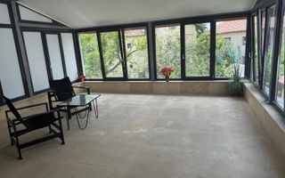 Casa individuala 5 camere zona centrala , 210 mp si garaj propriu! - Poză 4