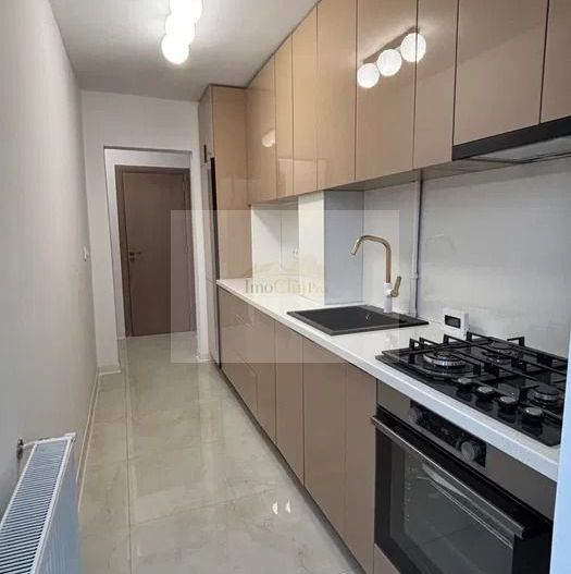 Apartament 4 camere decomandate-etaj 3/10– Cartier Manastur- zona Big - Poză 2