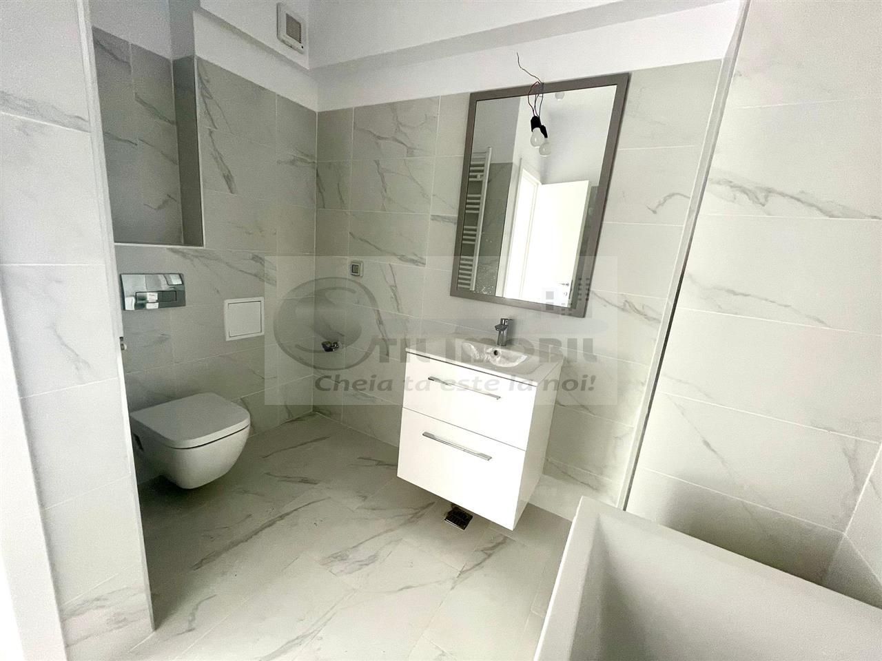 1 CAM CENTRU PALAS , PARCARE, UNIREA TOWERS 450 euro, comision 225euro - Poză 18