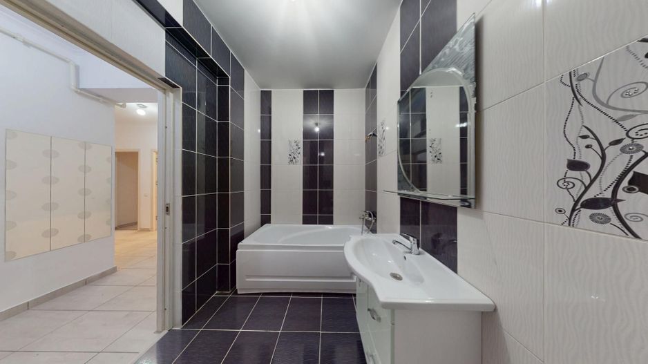 Apart. 3 cam. Decomandat. Demisol/4 in Drumul Bacriului ! - Poză 12