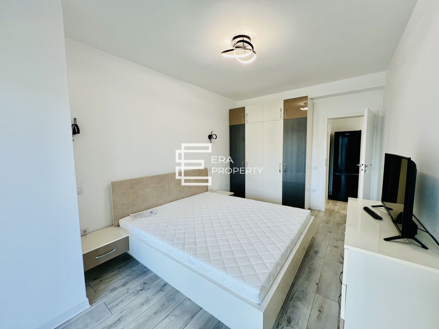 Penthouse 5 camere -131 mp- la cheie- imtabulat-zona Industriala Vest - Poză 4