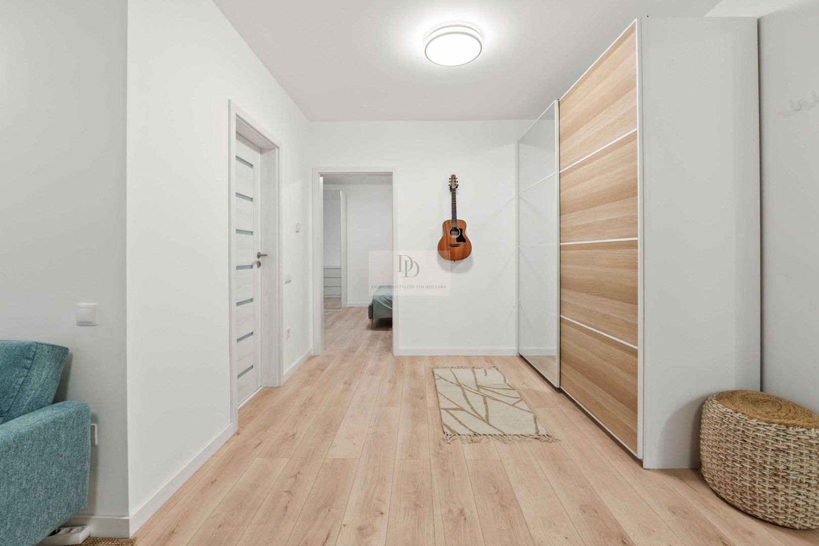 Apartament 2 camere de închiriat + Parcare | Europa | Prima închiriere - Poză 4