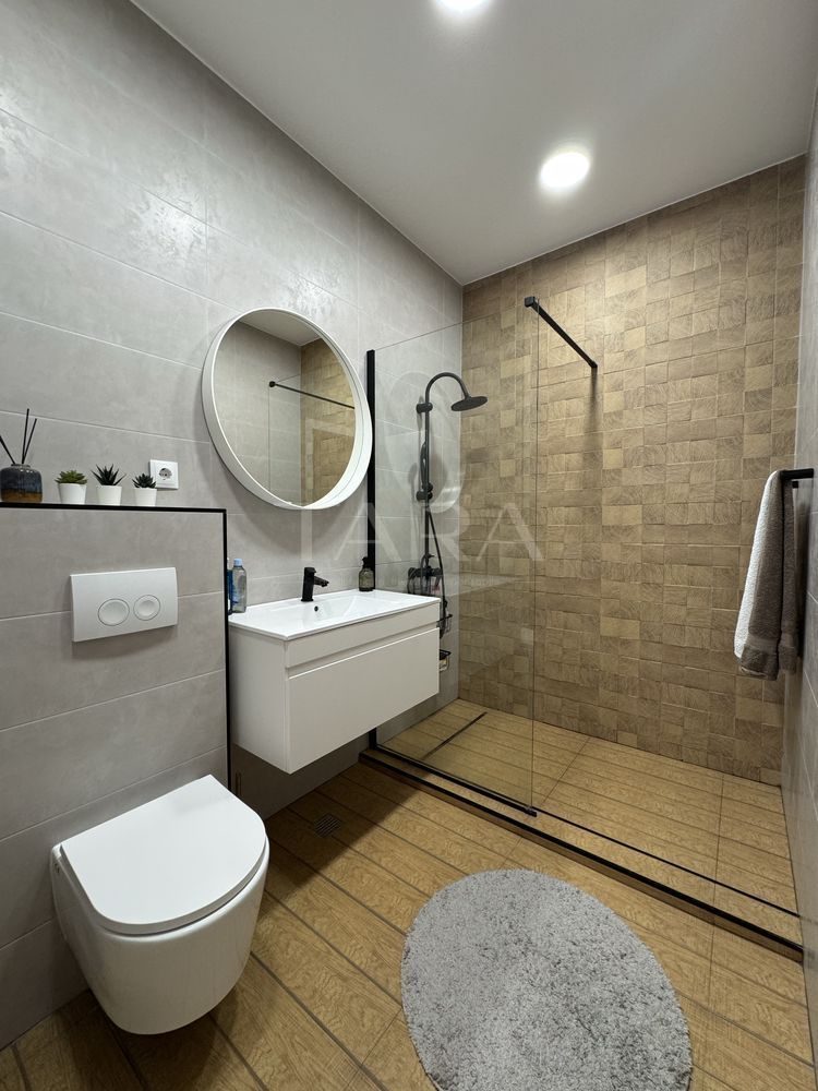Apartament cu 2 camere de vânzare - Zona Străzii Paris. - Poză 6
