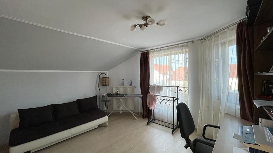 Casa Individuala - 3 dormitoare - SUPER POZITIE | GHIRODA | - Poză 9