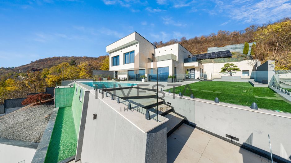 Vila unica cu panorama superba asupra Clujului, cartier Grigorescu! - Poză 2