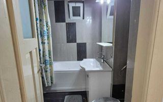 3 camere, 2 bai, Universitate -  600 Euro - Poză 5