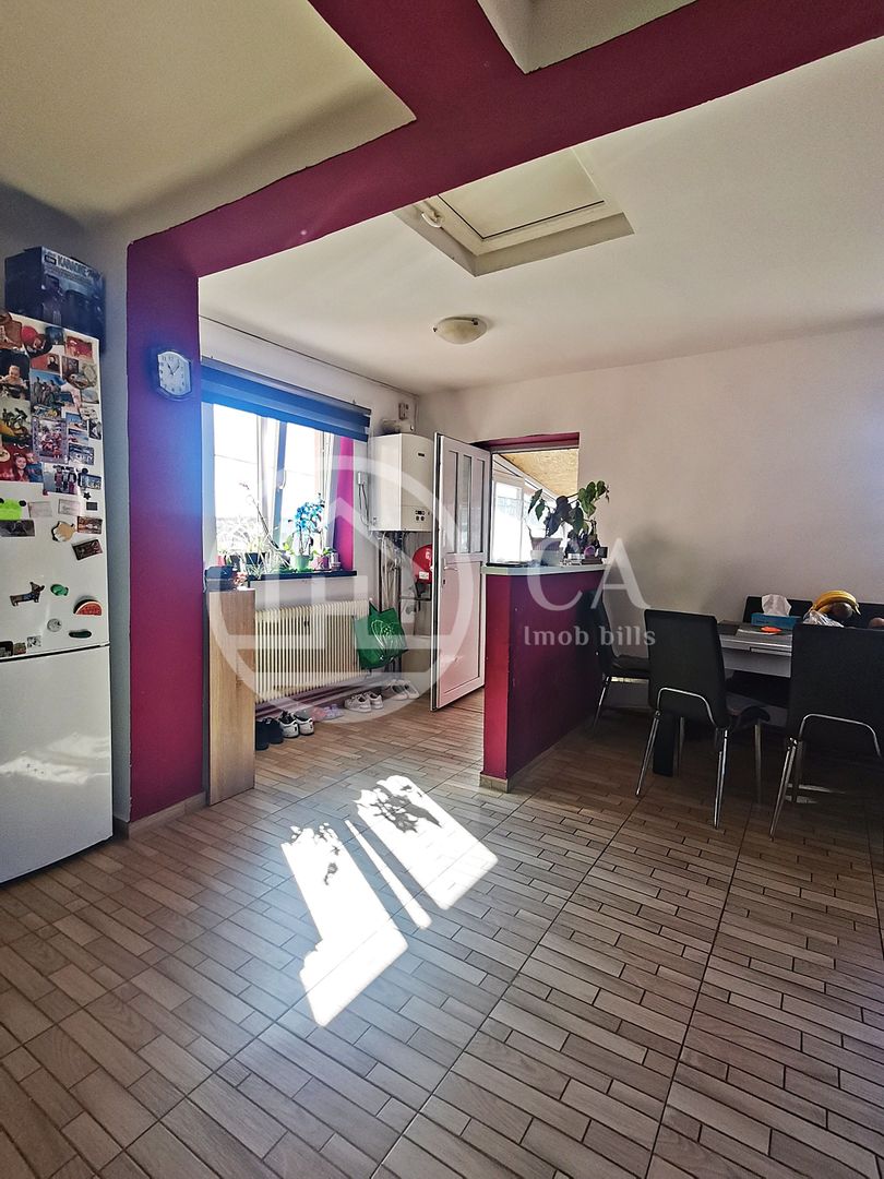 Casa de vanzare cu 4 camere, in zona Iosia, Oradea - Poză 11