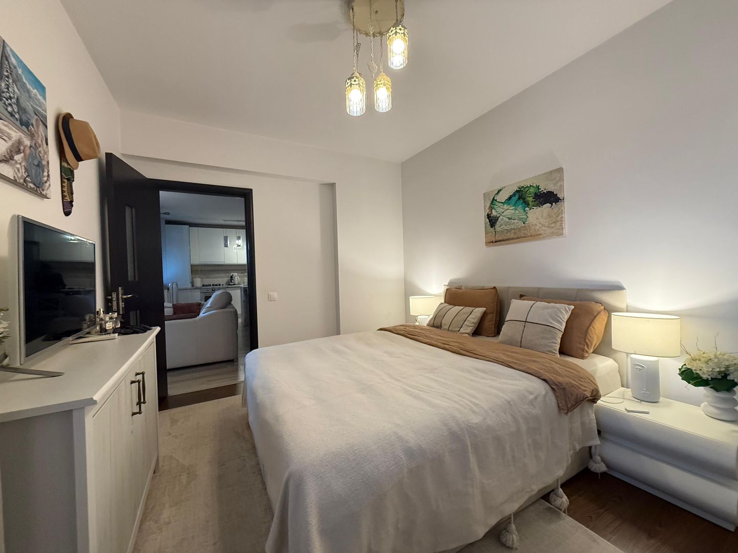 2 cam Modern | Metrou Brancoveanu | Prima inchiriere - Poză 13