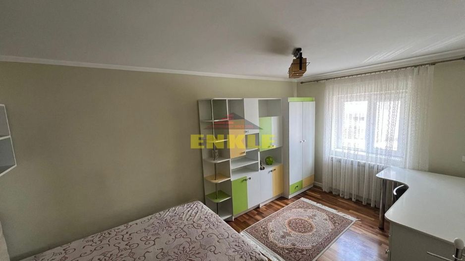 De inchiriat apartament cu 3 camere, Zona Stejari - Poză 3