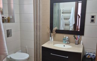 Casa moderna 4 camere 100 mp utili curte si parcare privata Cisnadie - Poză 6