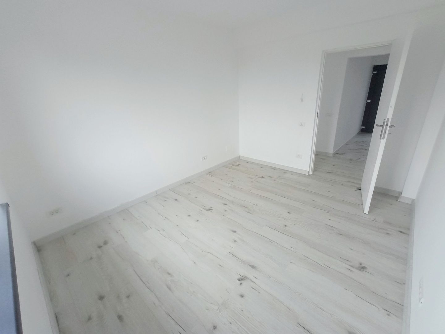 CASA INDIVIDUALA - 4 CAMERE, 333 MP TEREN,PARTER + POD, COMISION 0% - Poză 9