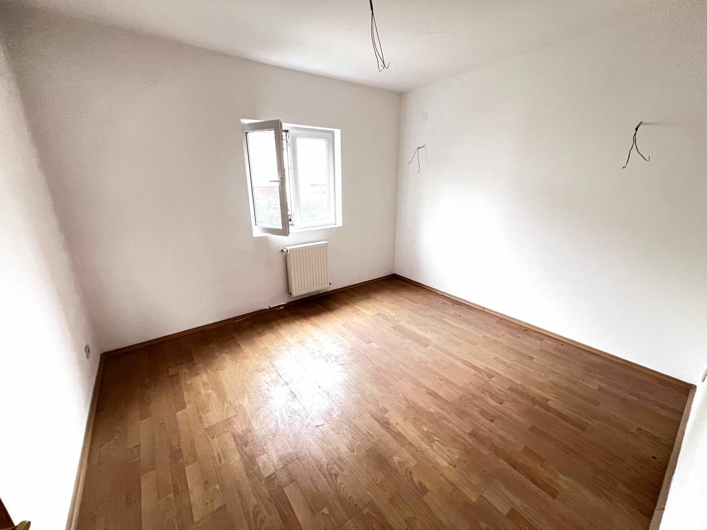 Villa Pipera | Rond OMW - 5 camere | 137mp | 48mp curte - Poză 9