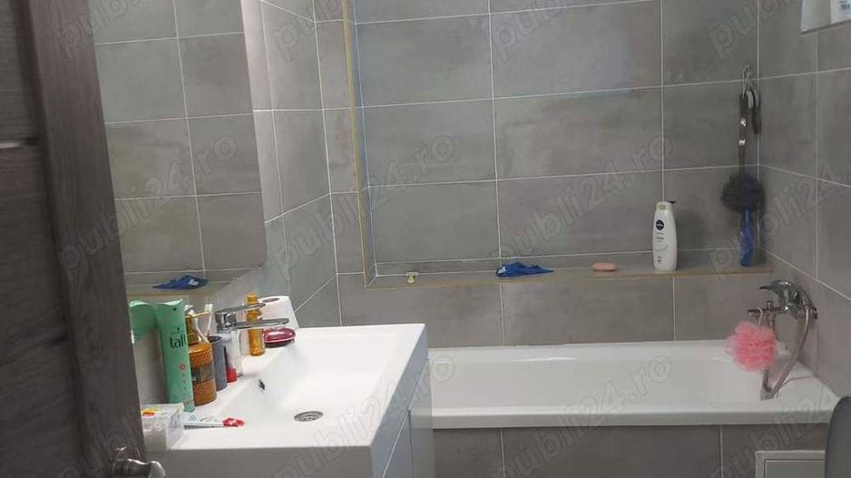 Apartament cu 4 camere  superb (100mp) - Poză 7