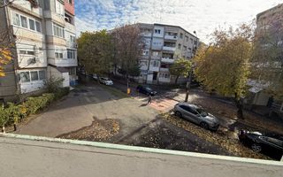 De vanzare Apartament Etajul 1 Micro 16/Zona Foarte Buna - Poză 2
