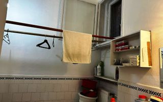 Apartament la casa cu 4 camere si acces auto, ultracentral - Poză 12