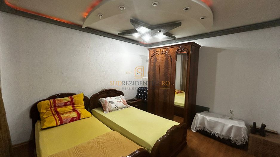 Apartament 3 camere, suprafata generoasa, zona Piata Resita - Poză 8